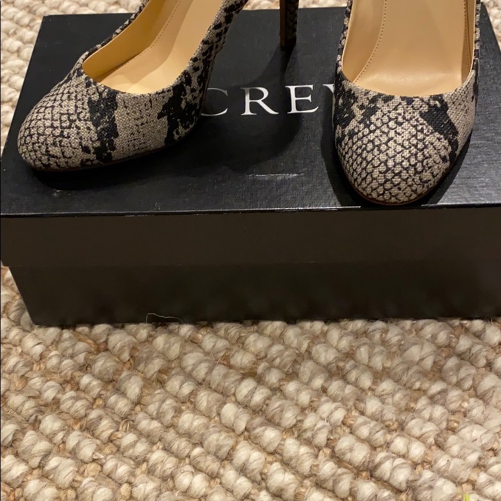 NIB NWT J Crew Mona snake printed animal print pumps fabric dress heels 7.5 M - Picture 2 of 11